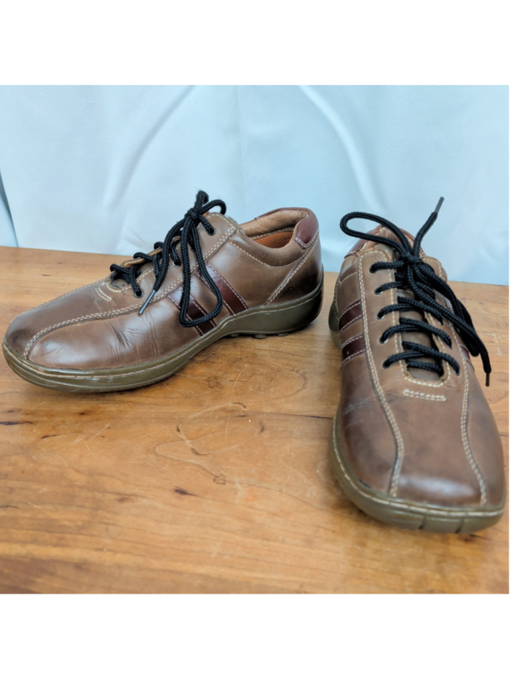 Y2K Vintage Men's Sketchers Brown Leather Size 9
